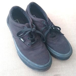 Vans black youth size 5